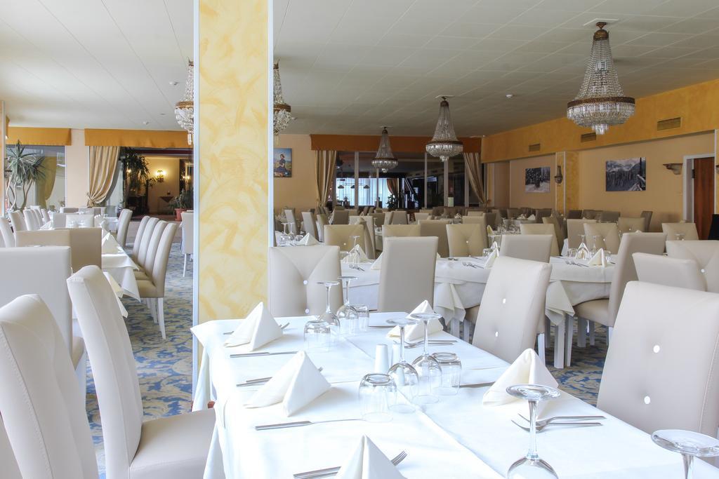Hotel Tyrol-Alpenhof Seefeld in Tirol Exterior photo