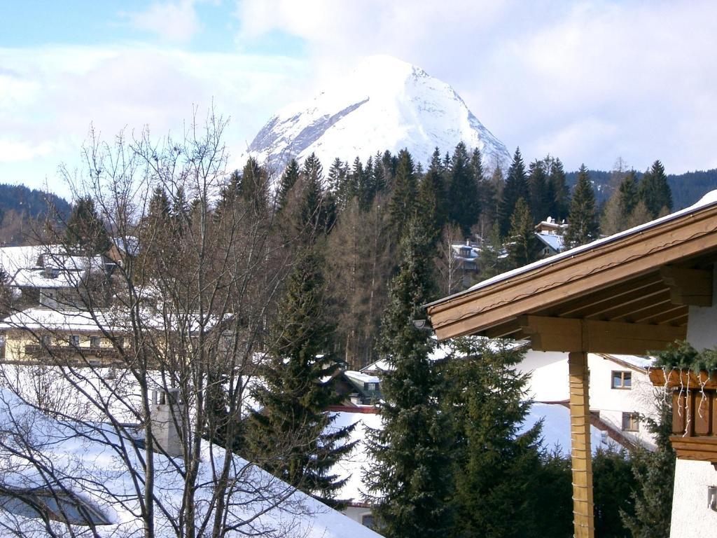 Hotel Tyrol-Alpenhof Seefeld in Tirol Room photo